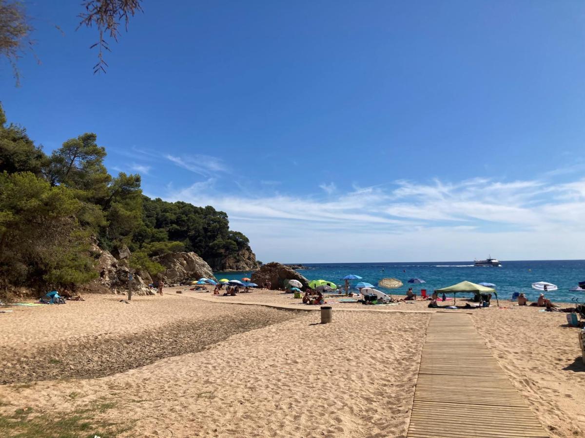 Albatross Mobile Homes On Camping Cala Canyelles Lloret de Mar Exteriör bild